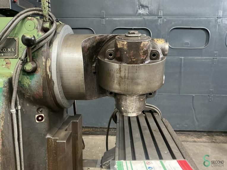 Milling machines Schaublin 53