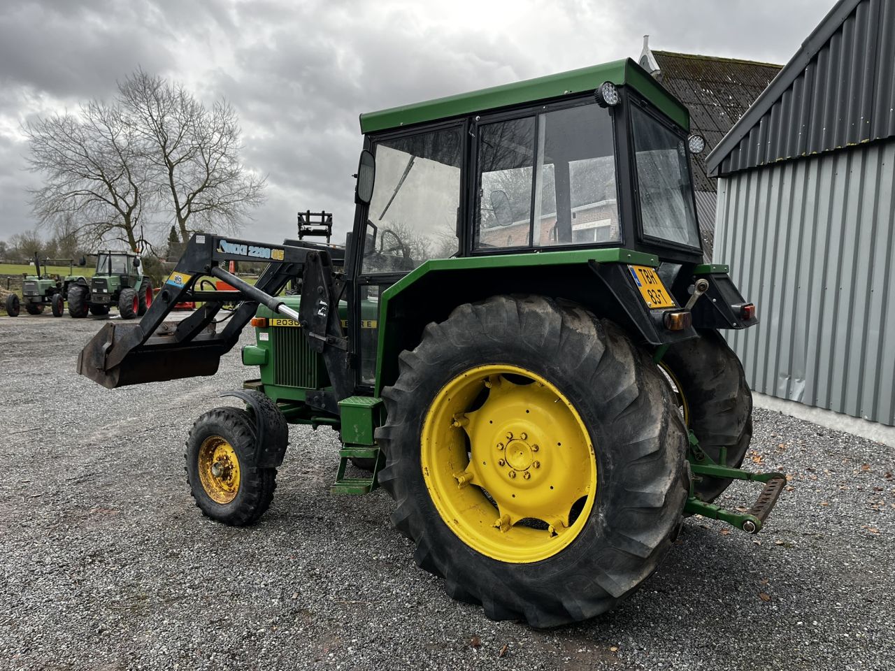 John Deere 2030 met voorlader