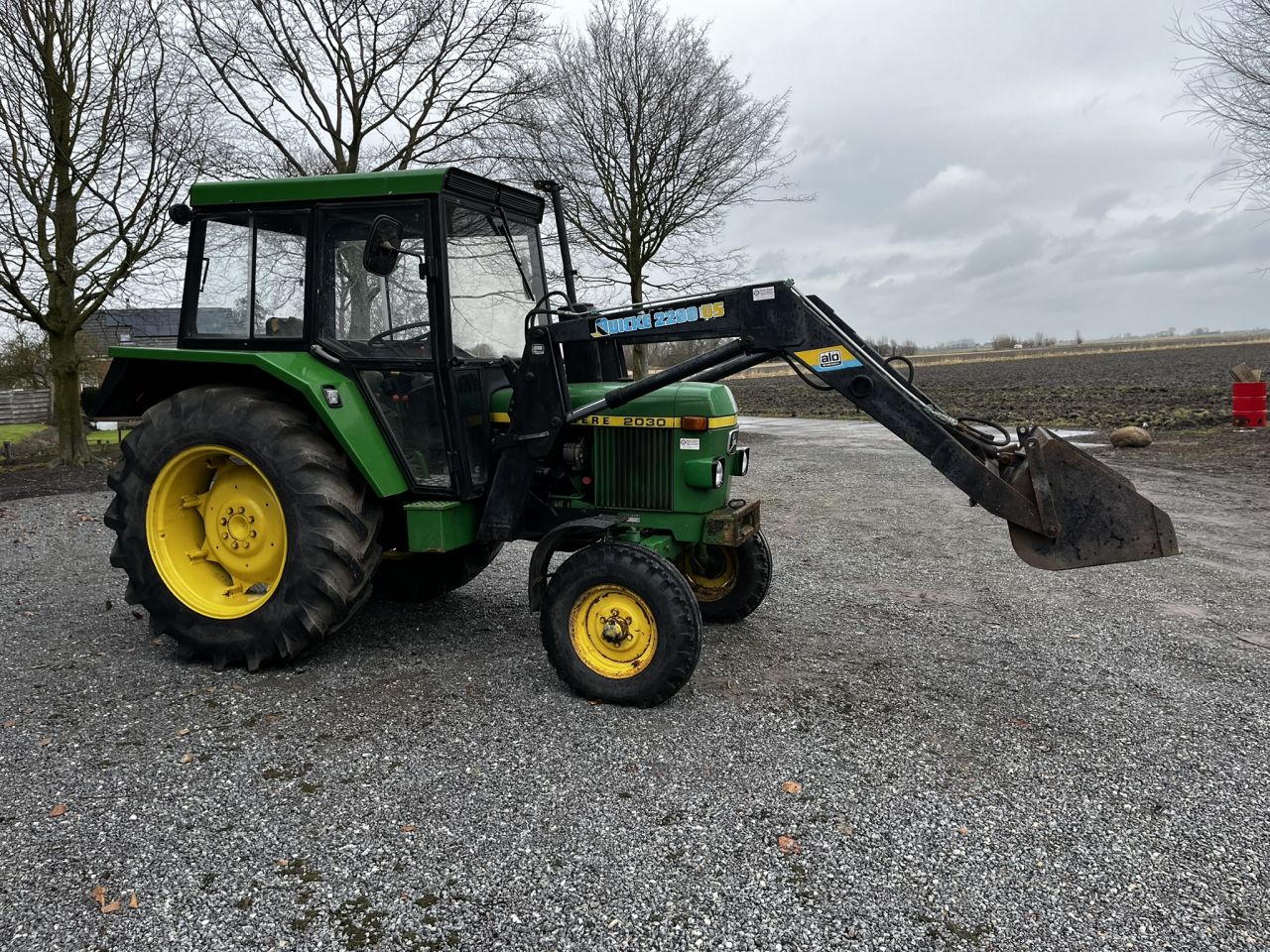 John Deere 2030 met voorlader