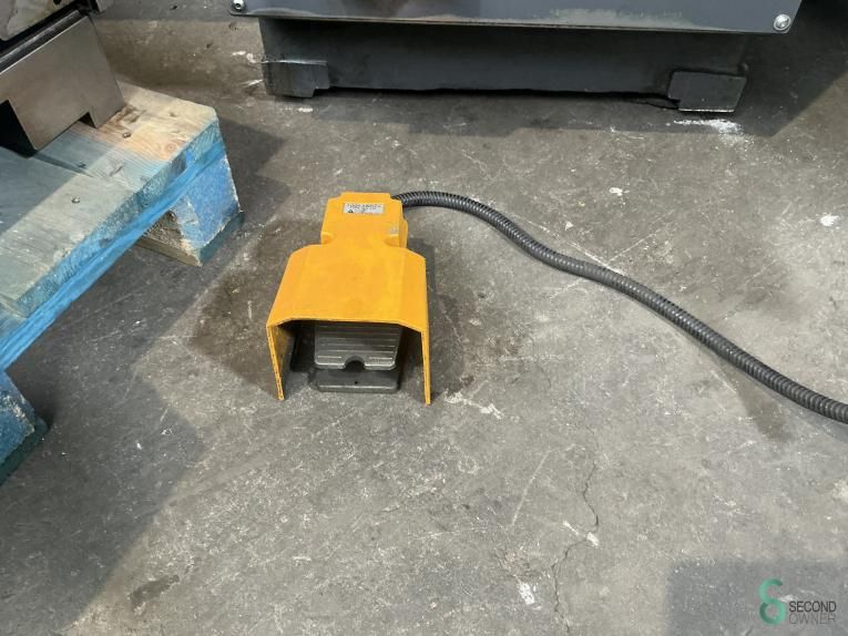 Fräsmaschinen Ho Chun HU-1250AH 2015