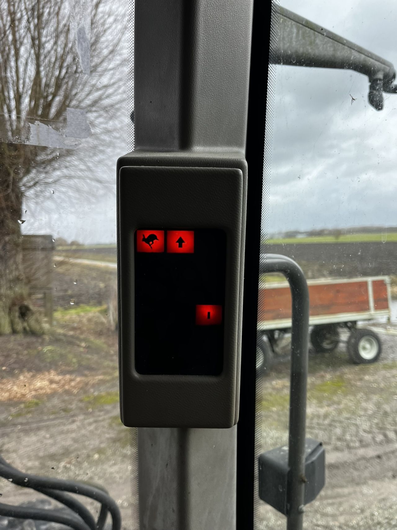 Claas Ares 566 RZ met voorlader