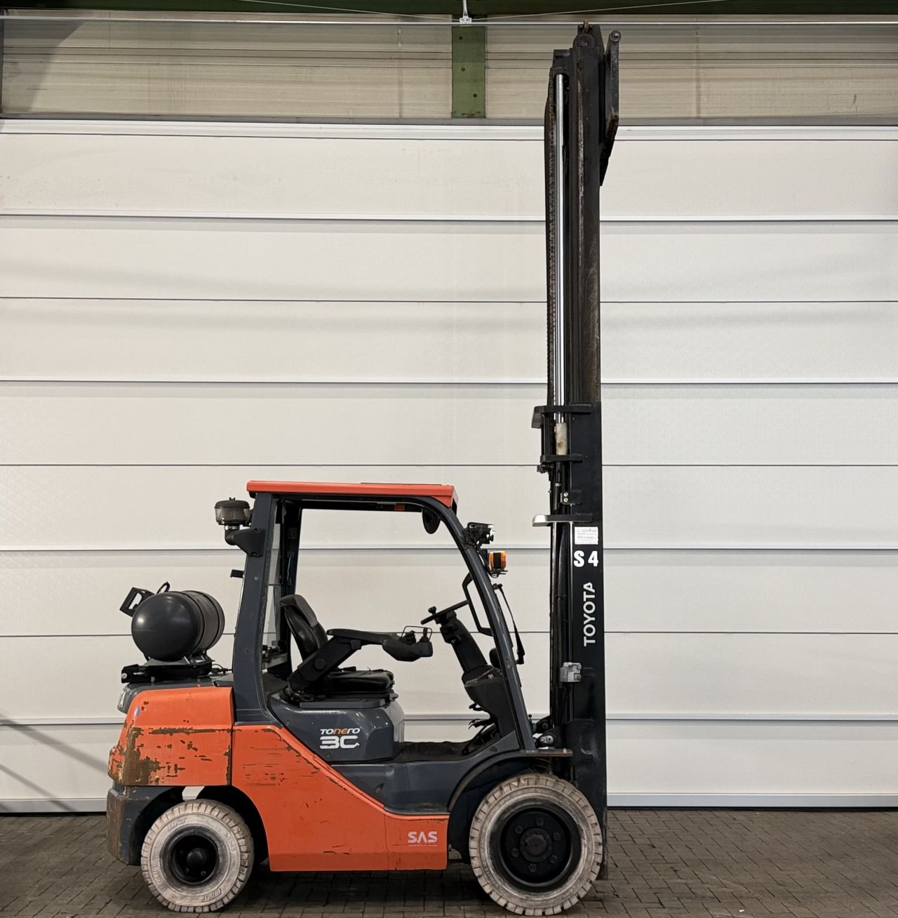 LPG heftruck Toyota 02-8FGF30, 2018!