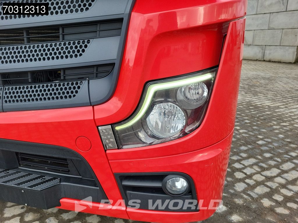 Mercedes Actros 1842 4X2 BigSpace Mega 2x Tanks Euro 6