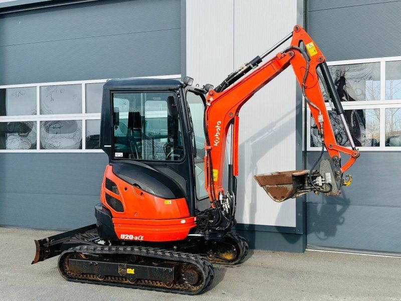 Kubota U20 1. HAND