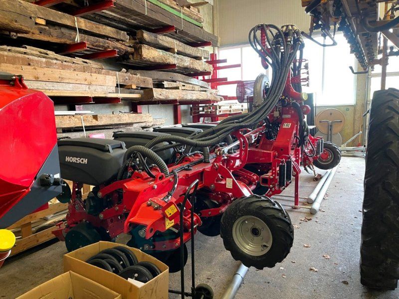 Horsch MAESTRO 8 RX, 8-reiher, Partner 2000 FT Fronttank, Mikrogranulat