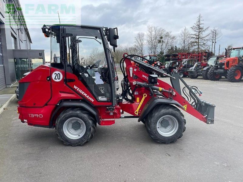 Weidemann 1390