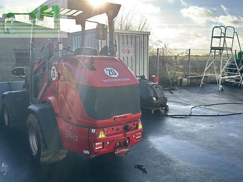 Weidemann 1390