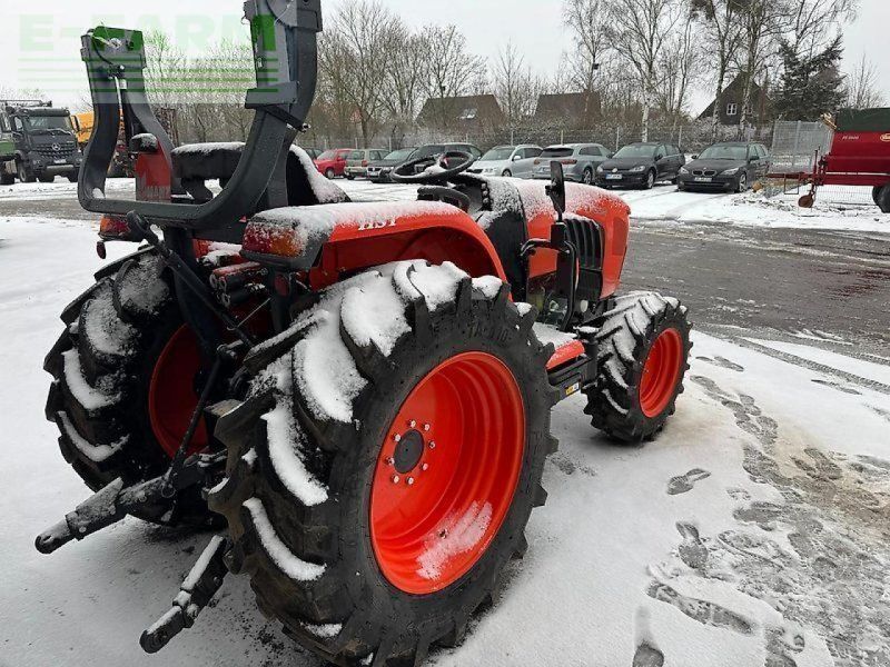 Kubota l1 552