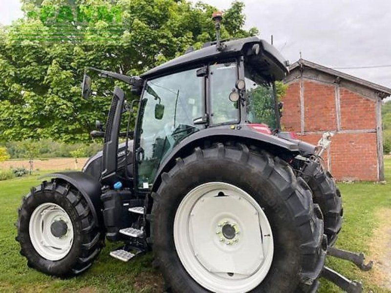 Valtra g125v