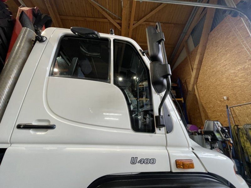 Mercedes-Benz Unimog U400 mit Kran und Seilwinde, Bergeeinrichtung, Zapfwelle,