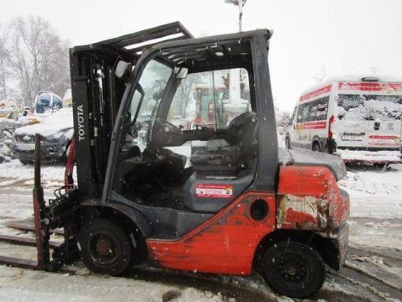 Toyota 8FDF25 Tripl 4,7mZinkenversteller+Seitensc