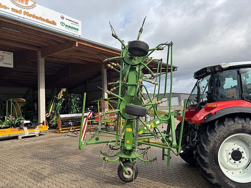 Krone Kreiselzettwender KW 8.82/8