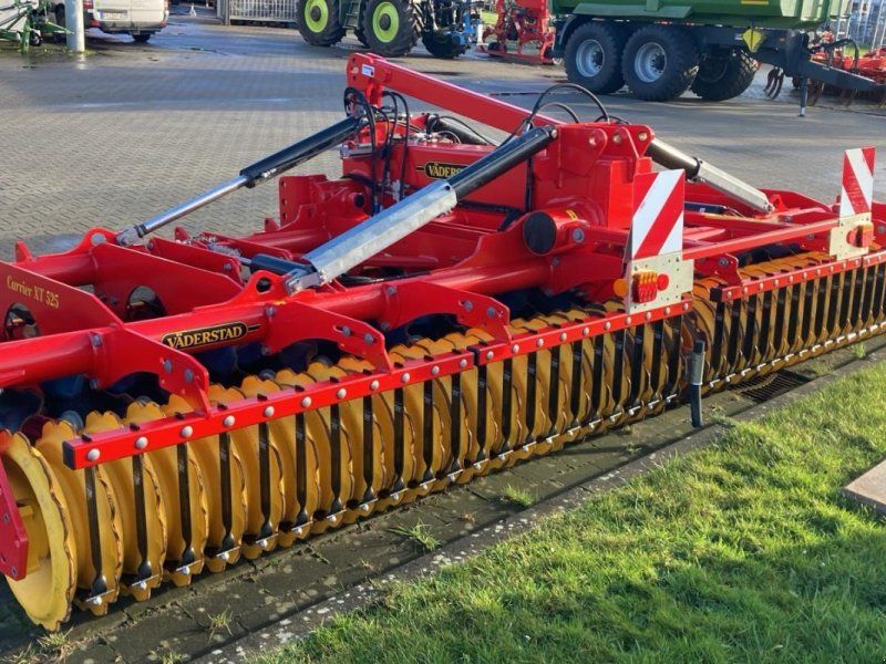 Väderstad CARRIER XT 525