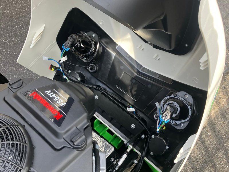 Etesia Hydro 100 III MKEHH