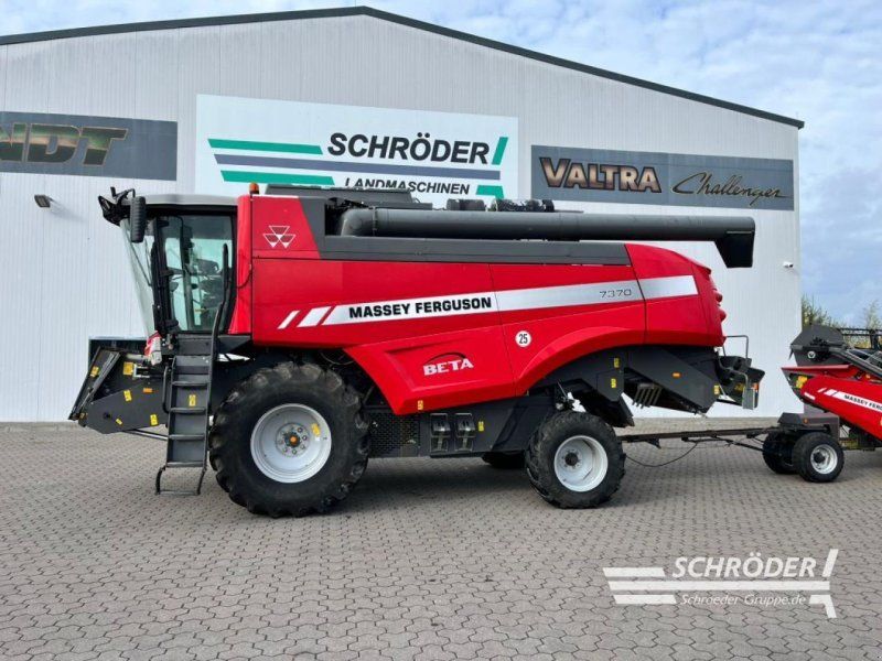 Massey Ferguson BETA 7370 + SCHNEIDWERK 6,80M