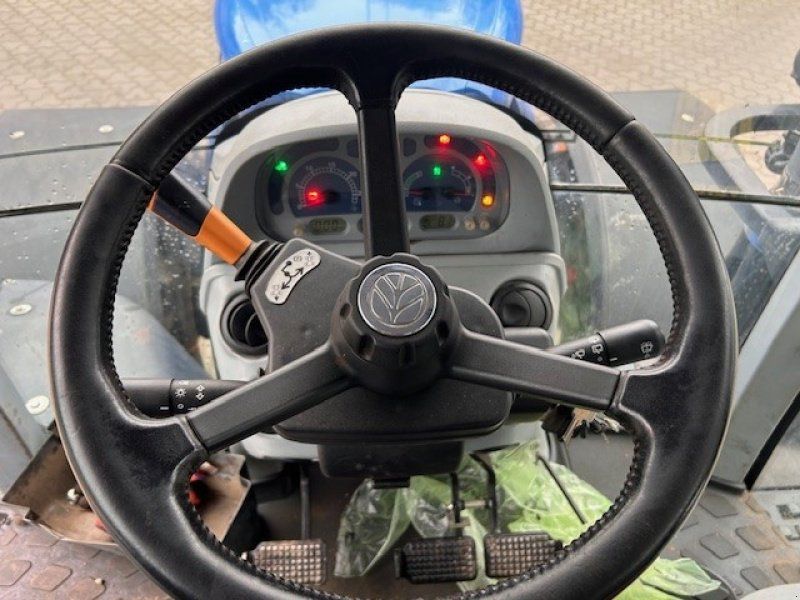 New Holland T 7.315 AC