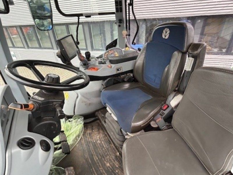 New Holland T 7.315 AC