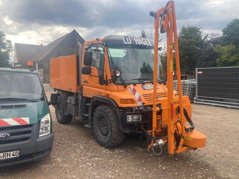 Mercedes-Benz Unimog U 405 Gießaufbau