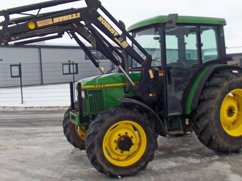 John Deere 5300+ Frontlader