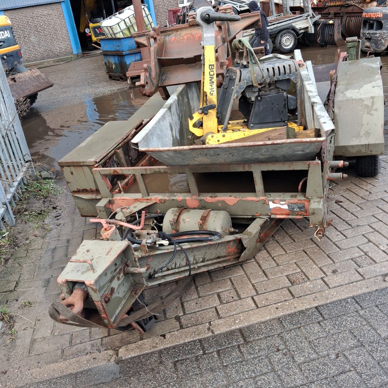 Spijkstaal Oprijwagen.