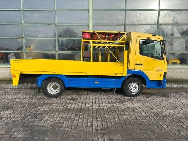 Mercedes-Benz Atego 815