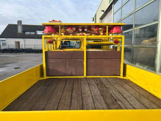 Mercedes-Benz Atego 815