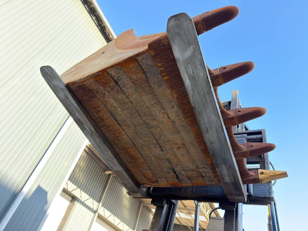 CAT 311D / 312D / 312E / 313F / 314D / 314F / 315F