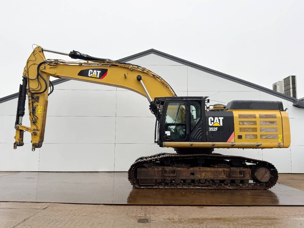 CAT 352F - Dutch Machine / Hammer Lines