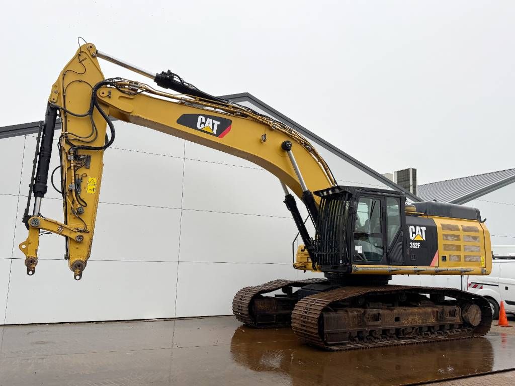 CAT 352F - Dutch Machine / Hammer Lines