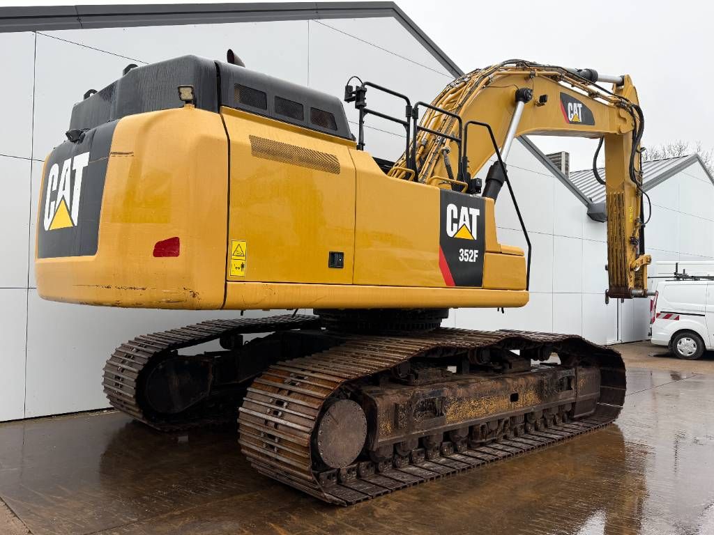 CAT 352F - Dutch Machine / Hammer Lines