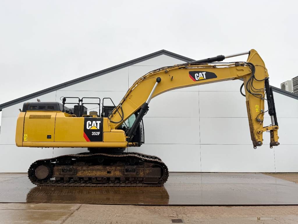 CAT 352F - Dutch Machine / Hammer Lines