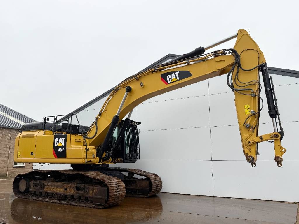 CAT 352F - Dutch Machine / Hammer Lines
