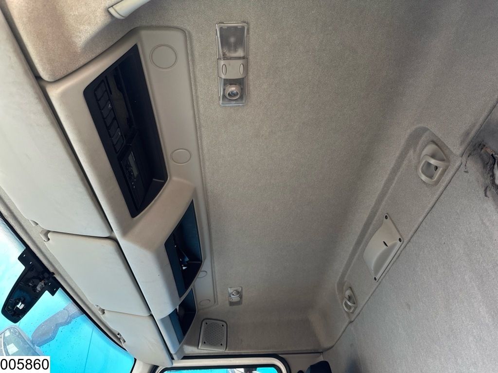 Renault D Wide 320 EURO 6, Dhollandia