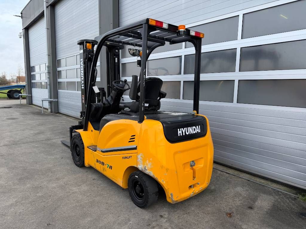 Hyundai 30B-7A elektrische heftruck 3ton 3000kg triplex