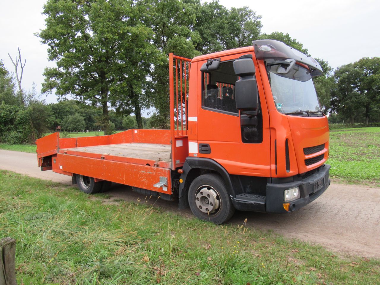 Iveco oprijwagen met lier