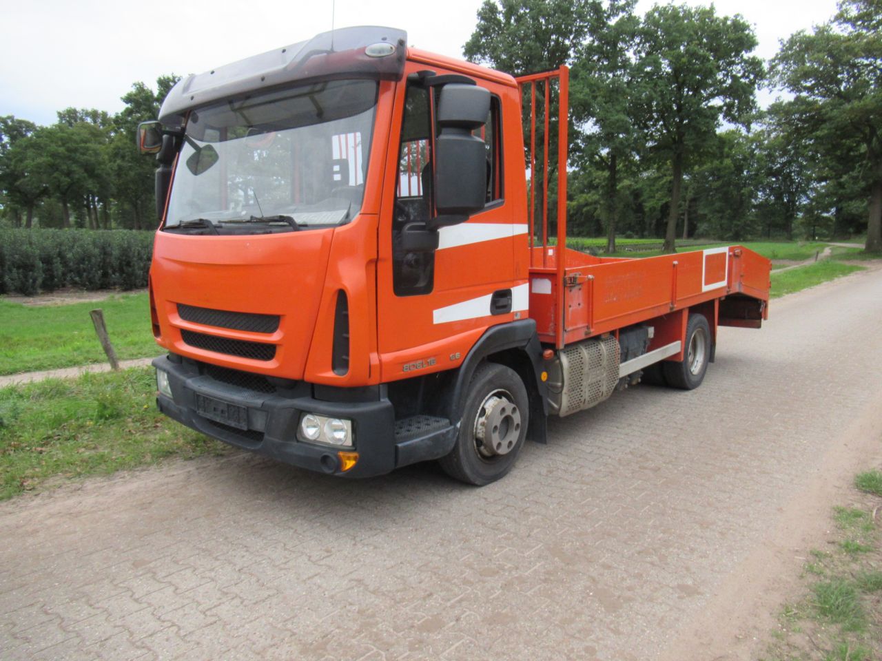 Iveco oprijwagen met lier