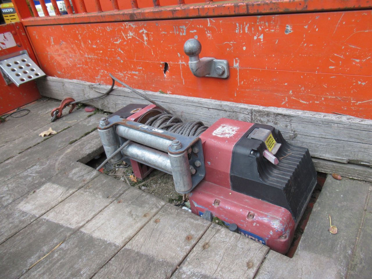 Iveco oprijwagen met lier