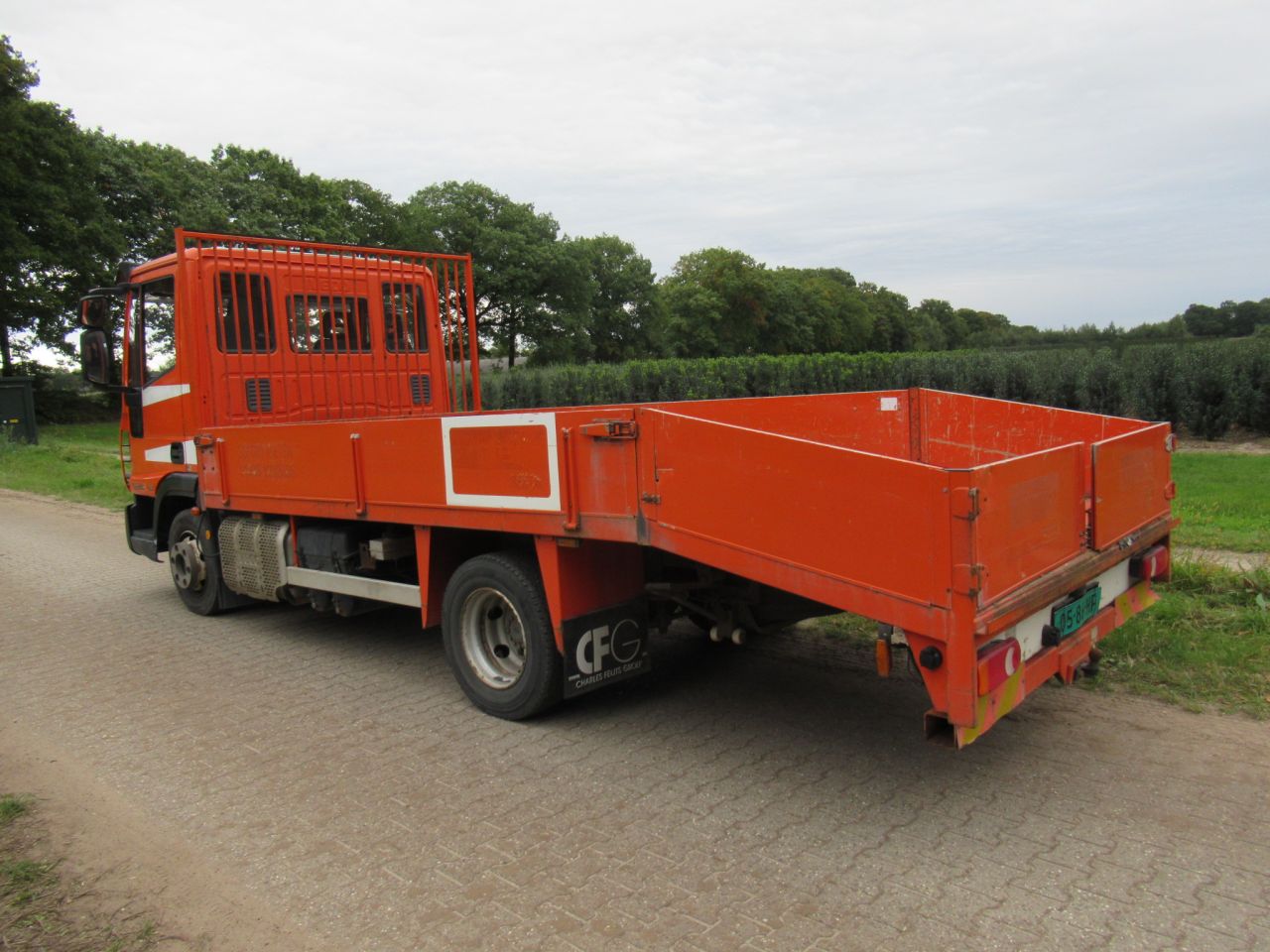 Iveco oprijwagen met lier