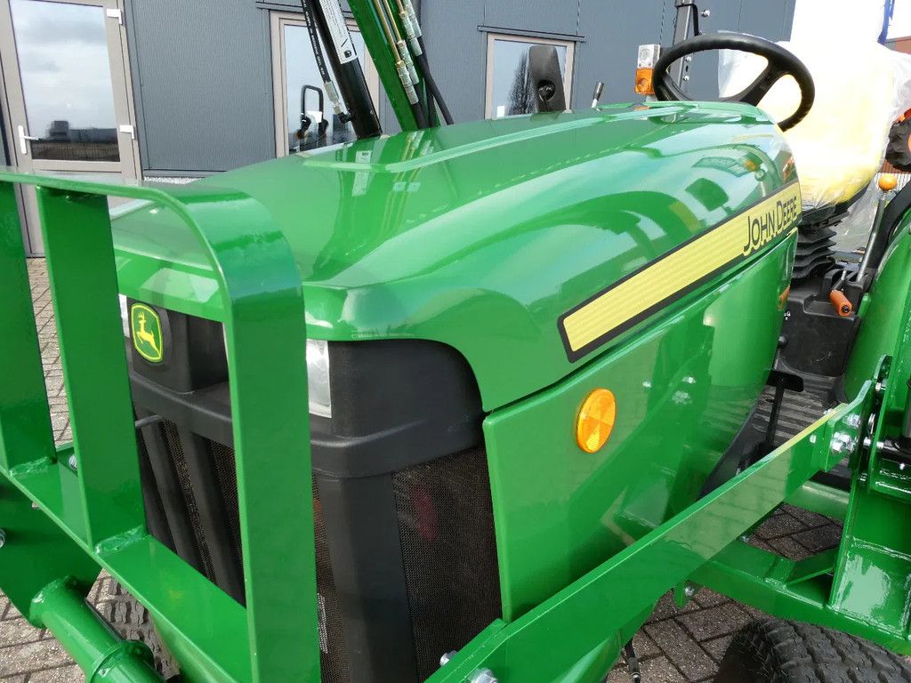 John Deere 3036E 4wd HST / 0520 Draaiuren / Voorlader