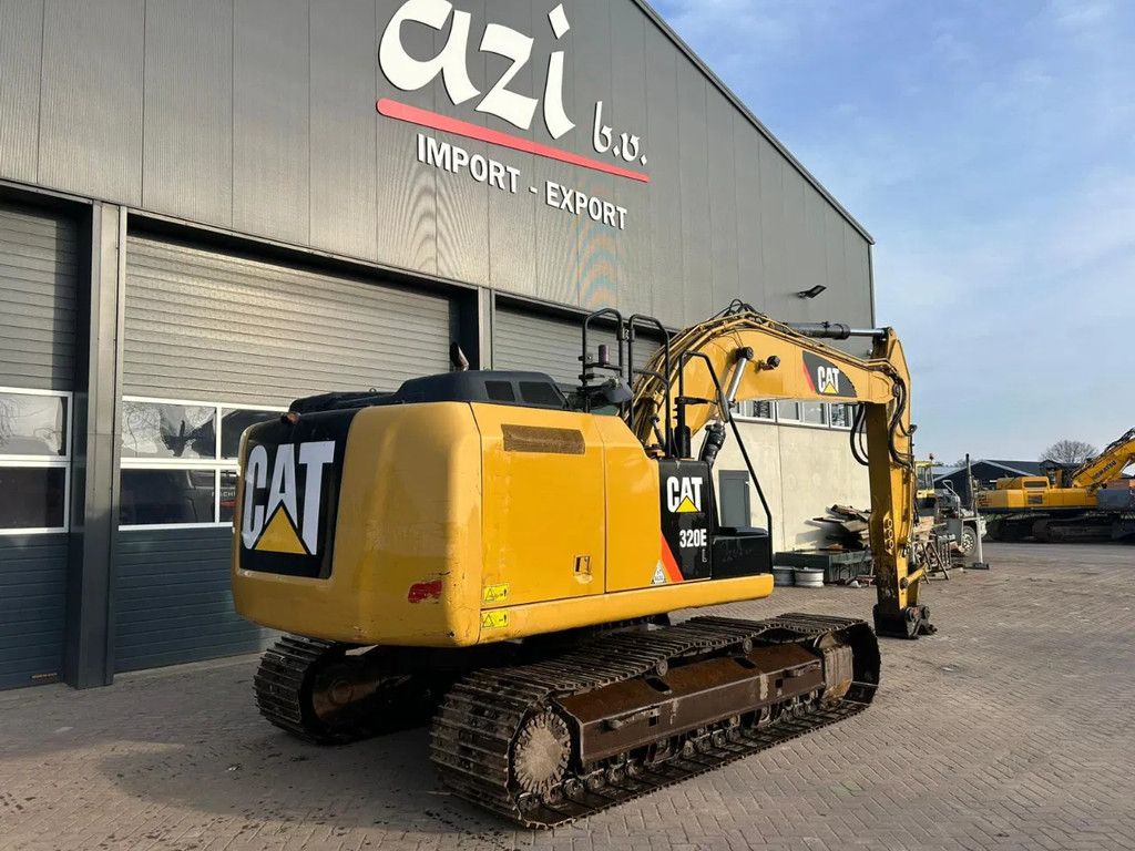 Caterpillar 320E
