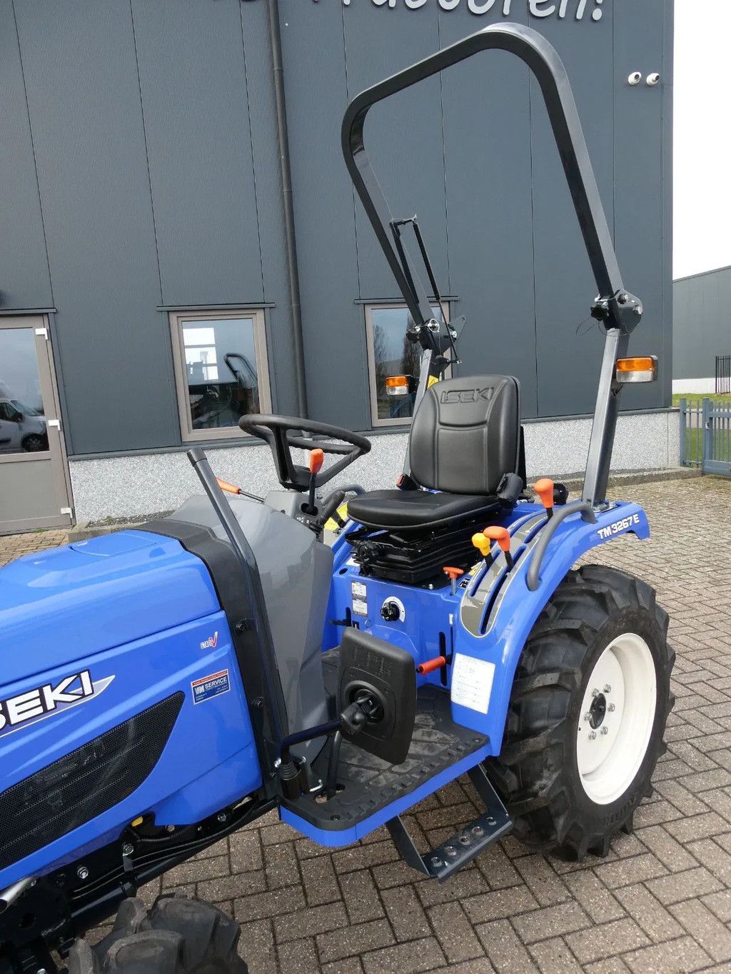 Iseki TM3267E 4wd / 0001 Draaiuren / Actieprijs