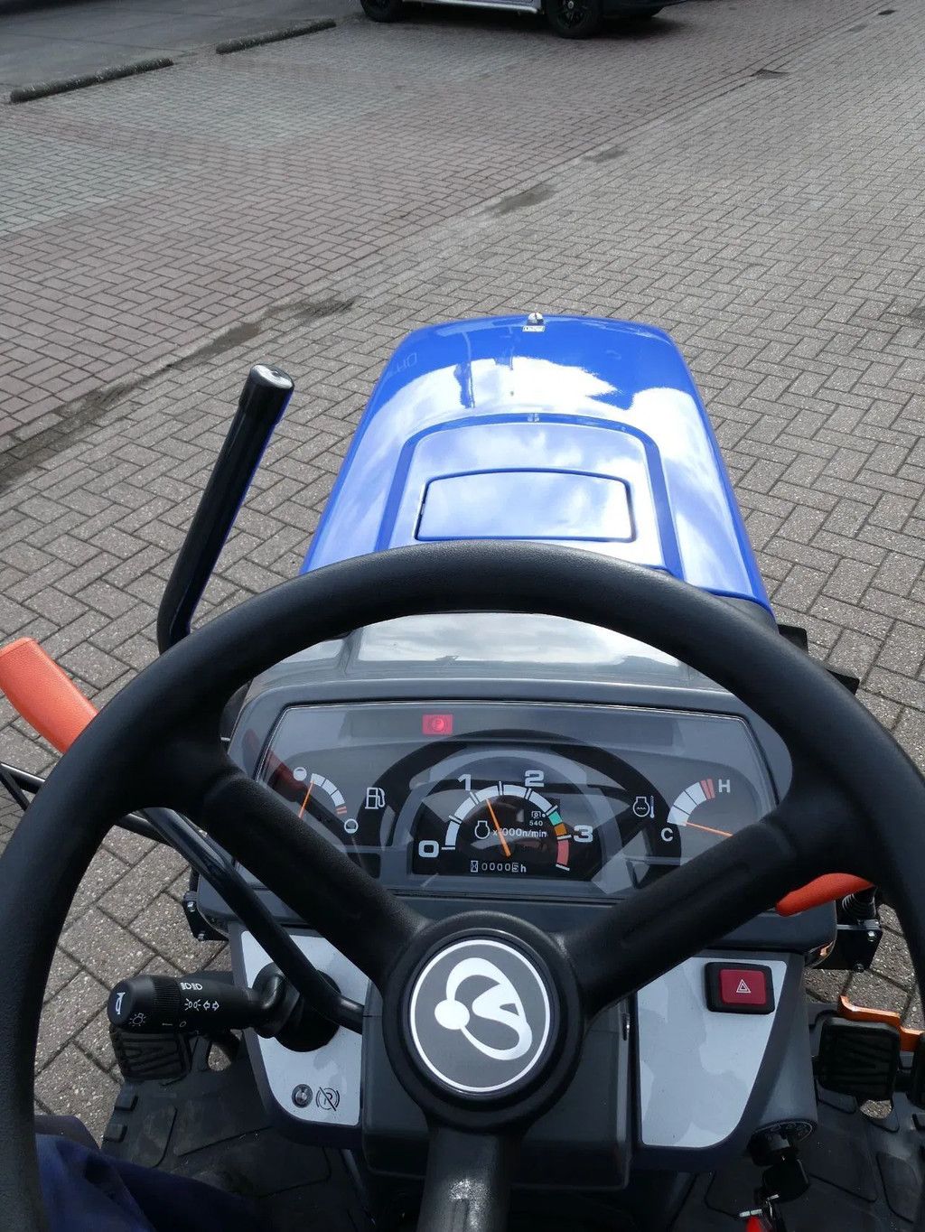 Iseki TM3267E 4wd / 0001 Draaiuren / Actieprijs