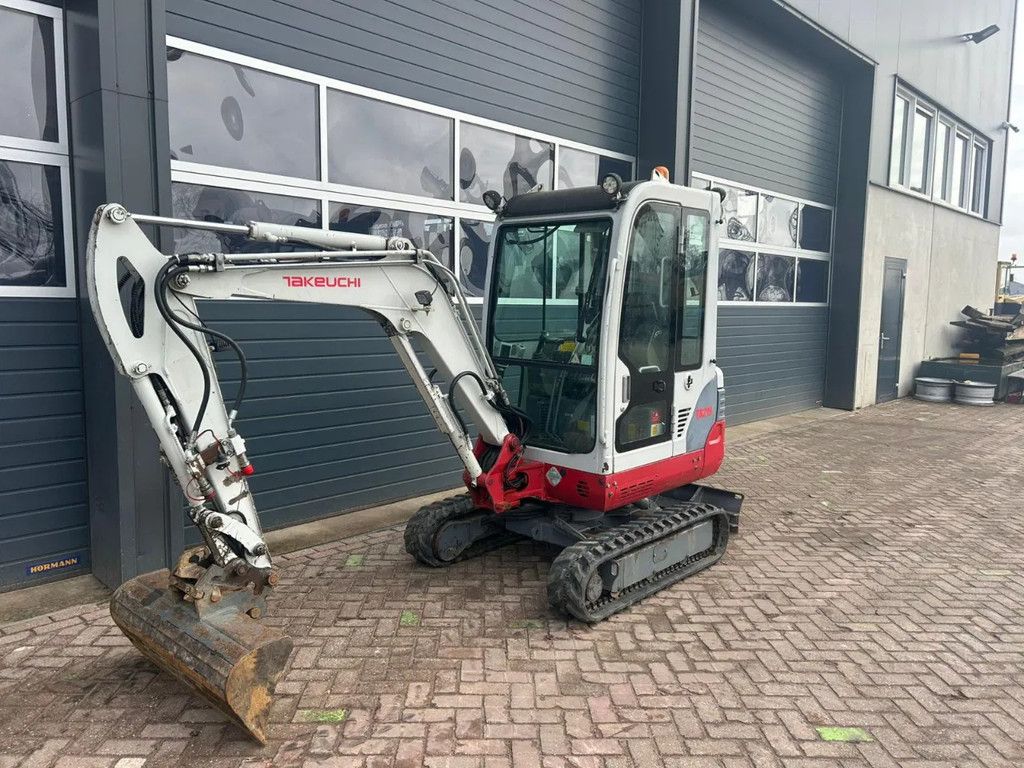 Takeuchi TB219