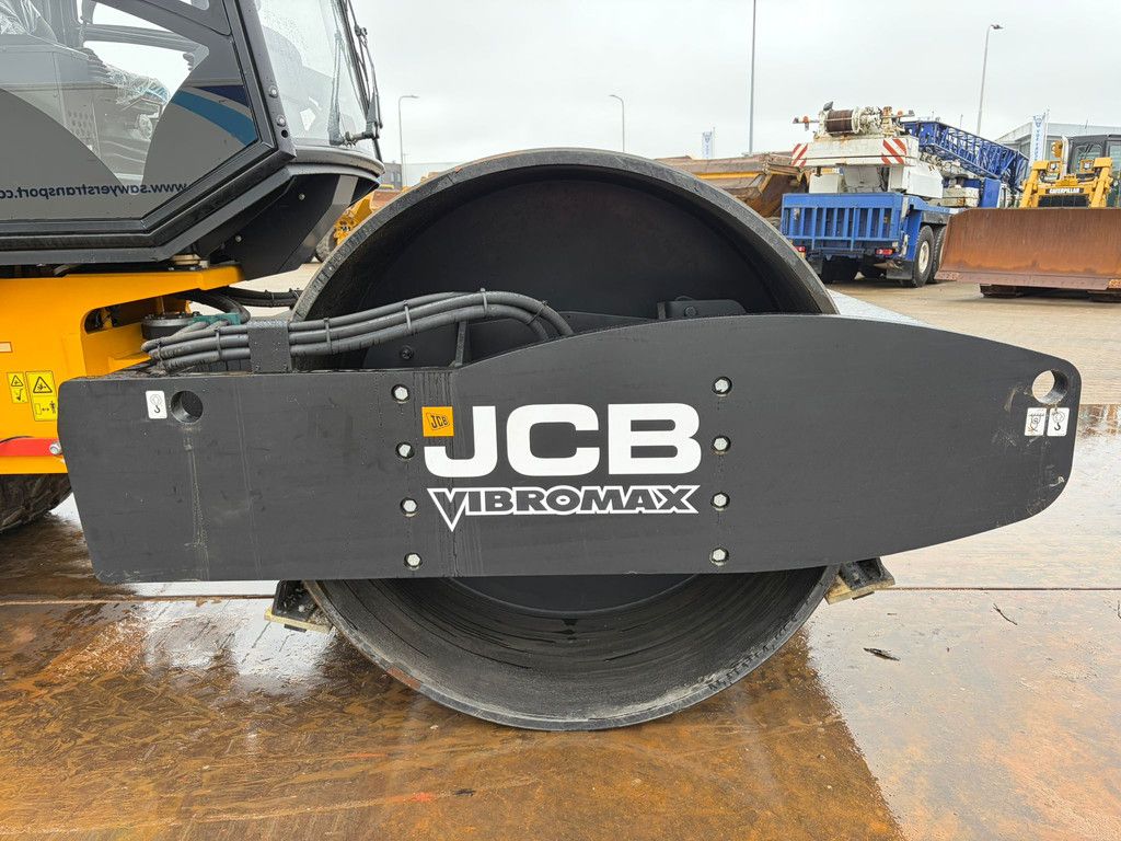 JCB VM200D (20t)
