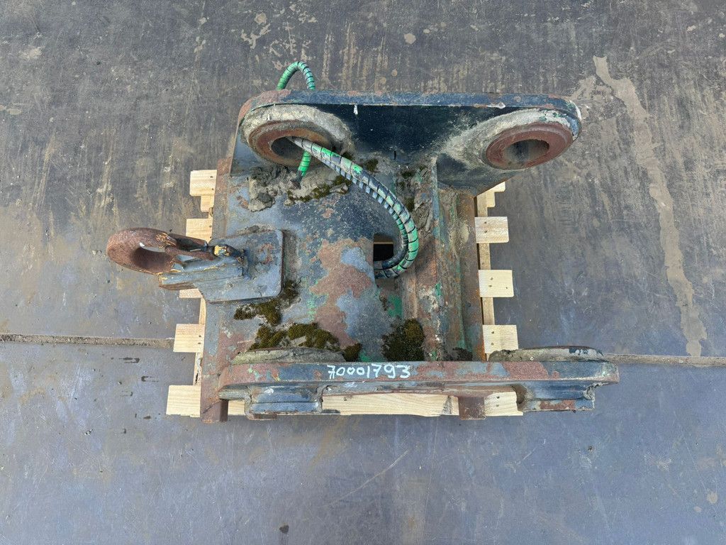Hydraulic quick coupler CW30 excavator