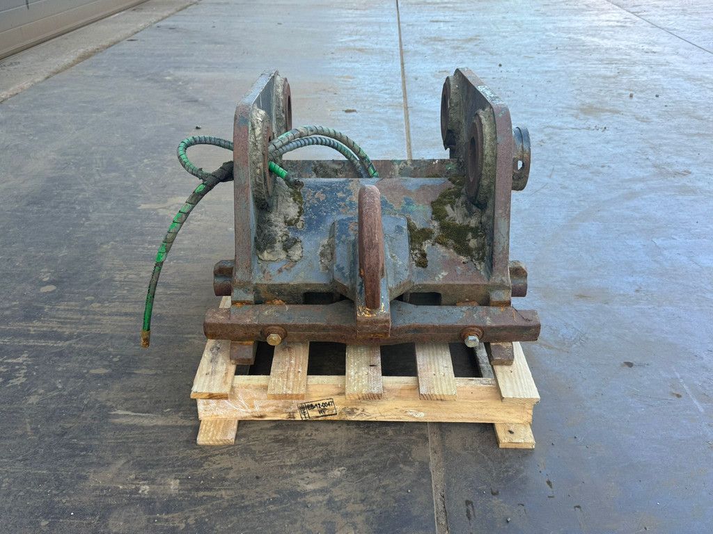 Hydraulic quick coupler CW30 excavator