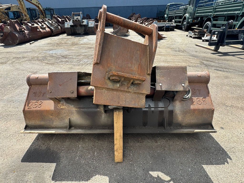 Tilting Bucket ngt4-2400 Lehnhoff MS25