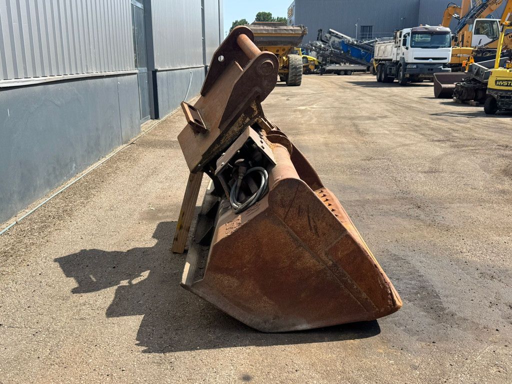 Tilting Bucket ngt4-2400 Lehnhoff MS25