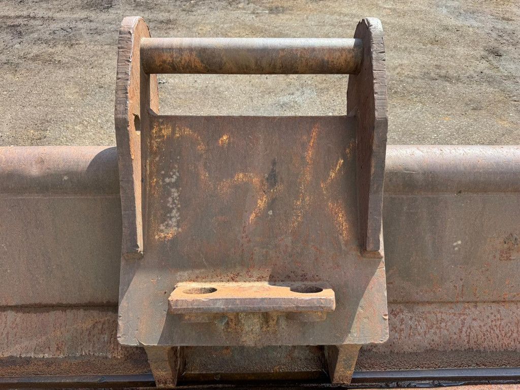 Lehnhoff slotenbak NGT4-2400 MS25