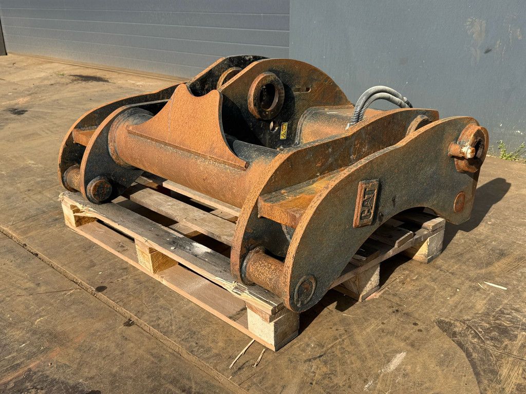 Cat Quick Coupler PW